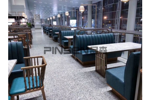 開火鍋店該如何去選擇火鍋?zhàn)酪文?><div><h3>開火鍋店該如何去選擇火鍋?zhàn)酪文?/h3><p>選擇餐廳家具是很多餐廳Boss們都很發(fā)愁的事情，因?yàn)楝F(xiàn)在的顧客都很挑剔，例如，我開一家火鍋餐廳，要對(duì)火鍋店進(jìn)行挑選 火鍋餐桌椅 ，挑選的火鍋餐桌椅又要能符合餐廳的主要風(fēng)格...</p><p>2021-01-12</p></div></a></li><li><a href=