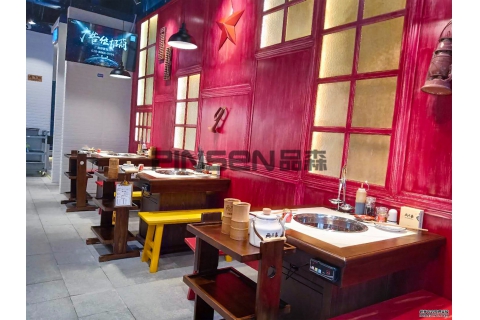 如何選購實木餐桌椅？實木餐桌椅選購技巧