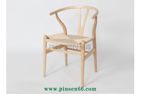 現(xiàn)代北歐實(shí)木椅組合-北歐餐廳桌椅定制廠家