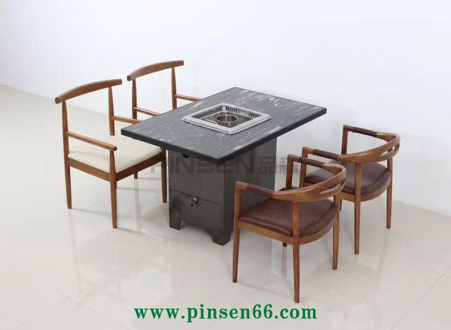 青花瓷無煙火鍋?zhàn)? src=