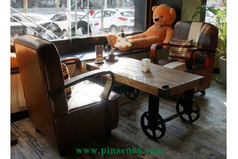 咖啡廳餐桌椅如何選擇？專(zhuān)業(yè)生產(chǎn)廠家告訴您