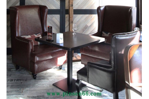 高檔咖啡廳用什么餐桌椅好？